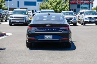 Hyundai ELANTRA Hybrid 2021 Limited 4dr Sedan