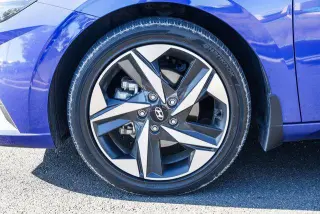 Hyundai ELANTRA Hybrid 2023 Limited 4dr Sedan