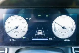 Hyundai ELANTRA Hybrid 2023 Limited 4dr Sedan