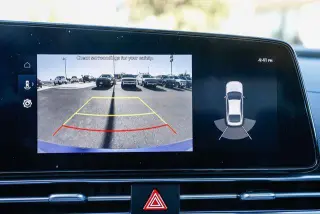 Hyundai ELANTRA Hybrid 2023 Limited 4dr Sedan