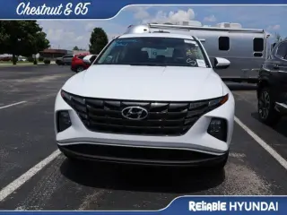 Hyundai TUCSON 2024 SE 4dr SUV