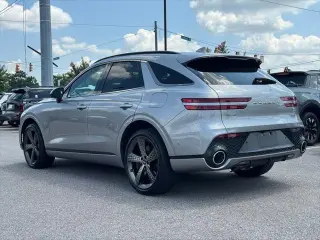 Genesis GV70 2023 AWD 2.5T Standard 4dr SUV