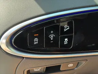 Genesis GV70 2023 AWD 2.5T Standard 4dr SUV