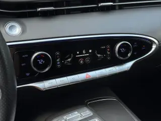 Genesis GV70 2023 AWD 2.5T Standard 4dr SUV