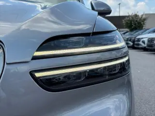 Genesis GV70 2023 AWD 2.5T Standard 4dr SUV