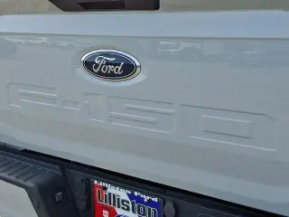 Ford F-150 2023 4x4 King Ranch 4dr SuperCrew 6.5 ft. SB
