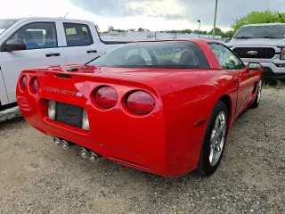 Chevrolet Corvette 2002 2dr Coupe