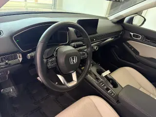 Honda Civic 2024 Touring 4dr Sedan