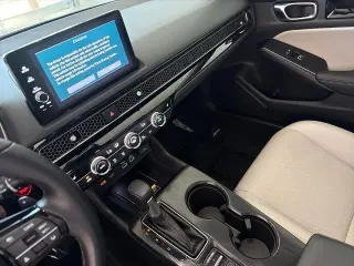 Honda Civic 2024 Touring 4dr Sedan