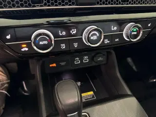 Honda Civic 2024 Touring 4dr Sedan
