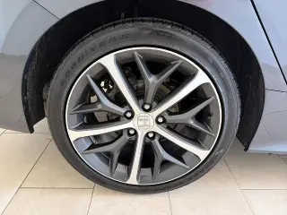 Honda Civic 2024 Touring 4dr Sedan