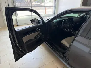 Honda Civic 2024 Touring 4dr Sedan