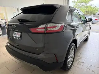 Ford Edge 2022 AWD SEL 4dr Crossover