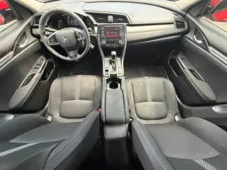 Honda Civic 2018 LX 4dr Sedan CVT