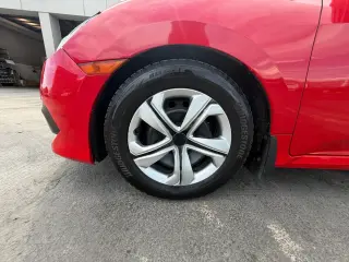 Honda Civic 2018 LX 4dr Sedan CVT