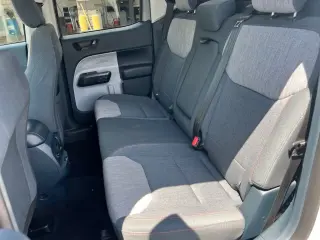Ford Maverick 2023 XL 4dr SuperCrew 4.5 ft. SB