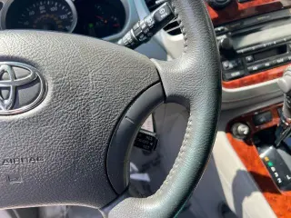 Toyota Highlander 2004 AWD 4dr SUV V6 w/3rd Row