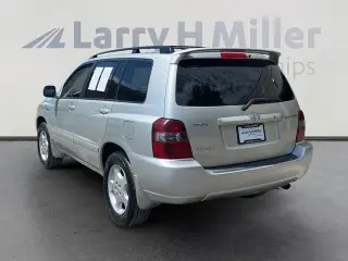 Toyota Highlander 2004 AWD 4dr SUV V6 w/3rd Row