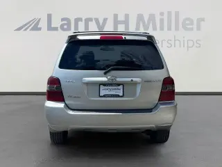 Toyota Highlander 2004 AWD 4dr SUV V6 w/3rd Row