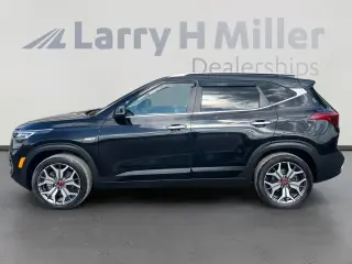 Kia Seltos 2022 AWD SX 4dr SUV