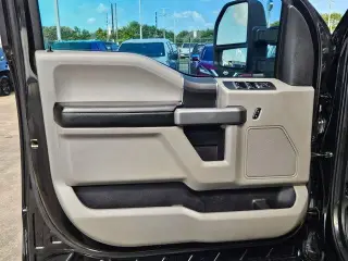 Ford F-150 2018 4x4 King Ranch 4dr SuperCrew 5.5 ft. SB