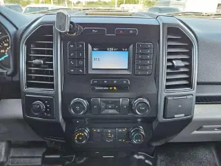 Ford F-150 2018 4x4 King Ranch 4dr SuperCrew 5.5 ft. SB