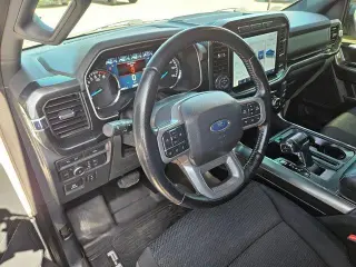 Ford F-150 2022 4x4 Platinum 4dr SuperCrew 6.5 ft. SB
