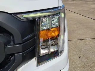 Ford F-150 2022 4x4 Platinum 4dr SuperCrew 6.5 ft. SB