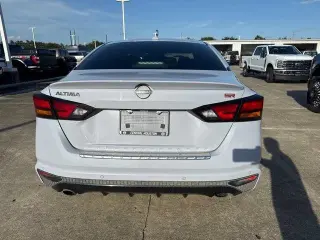 Nissan Altima 2023 2.5 SR 4dr Sedan