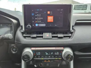 Toyota RAV4 2025 XLE 4dr SUV
