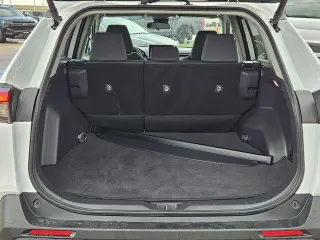 Toyota RAV4 2025 XLE 4dr SUV