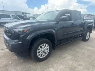 Toyota Tacoma 2025 4x4 SR 4dr Double Cab 5.0 ft SB 8A