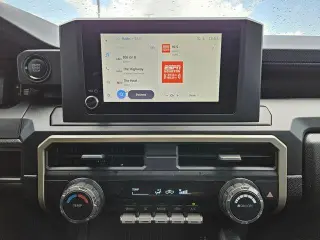 Toyota Tacoma 2025 4x4 SR 4dr Double Cab 5.0 ft SB 8A