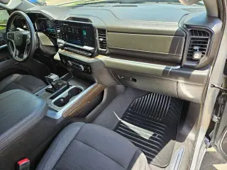 Chevrolet Silverado 1500 2023 4x2 RST 4dr Crew Cab 5.8 ft. SB