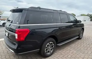 Ford Expedition MAX 2023 4x4 XLT 4dr SUV