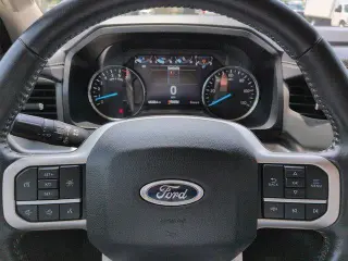 Ford Expedition MAX 2023 4x4 XLT 4dr SUV