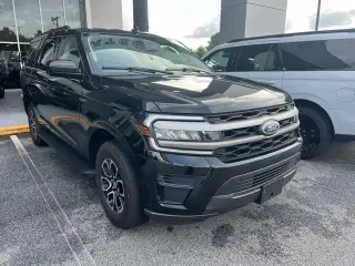 Ford Expedition 2024 4x4 XLT 4dr SUV