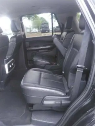 Ford Expedition 2024 4x4 XLT 4dr SUV