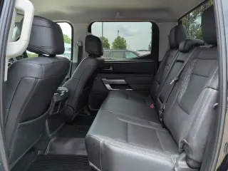 Toyota Tundra 2024 4x4 SR5 4dr CrewMax Cab Pickup LB