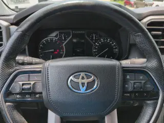 Toyota Tundra 2024 4x4 SR5 4dr CrewMax Cab Pickup LB