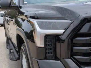 Toyota Tundra 2024 4x4 SR5 4dr CrewMax Cab Pickup LB