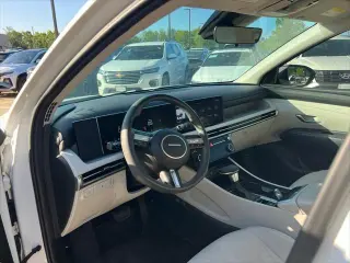 Hyundai TUCSON 2025 SEL 4dr SUV