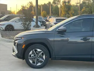 Hyundai TUCSON 2026 SEL 4dr SUV