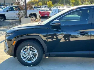 Hyundai TUCSON 2026 SE 4dr SUV