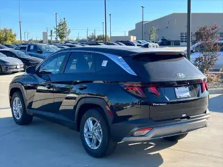 Hyundai TUCSON 2026 SE 4dr SUV