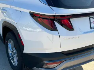 Hyundai TUCSON 2026 SE 4dr SUV