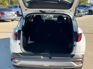Hyundai TUCSON 2026 SE 4dr SUV