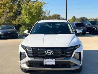 Hyundai TUCSON 2026 SE 4dr SUV