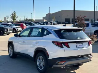 Hyundai TUCSON 2026 SE 4dr SUV