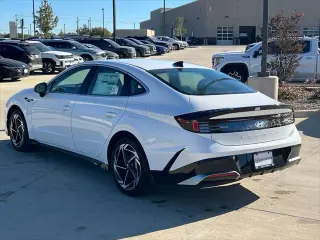 Hyundai SONATA 2026 AWD SEL Sport 4dr Sedan